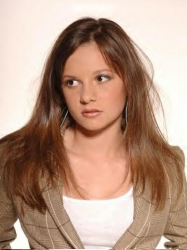 Photos de Mackenzie Rosman - Photoshoot John Sciulli - 2